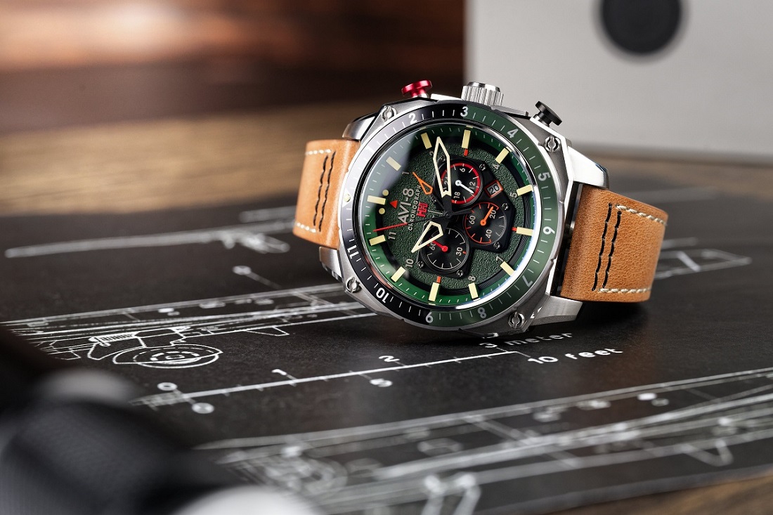 AVI-8 Hawker Hunter Atlas Dual Time Chronograph in Forest Green