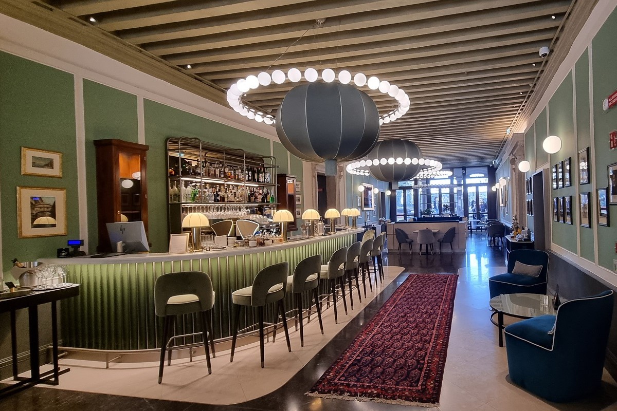 Palazzo Nani bar and reception