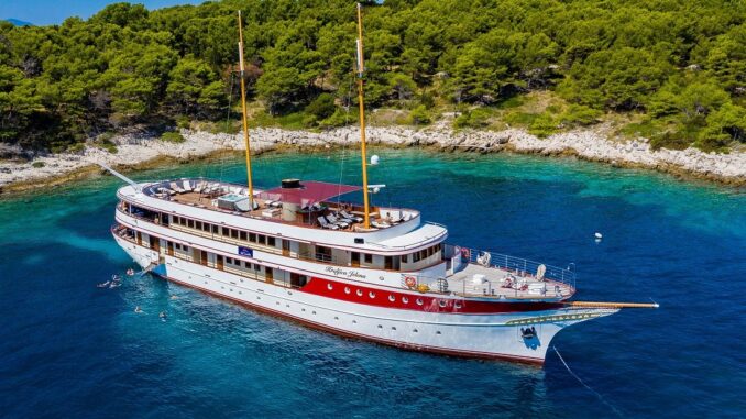 Sail Croatia Elegance cruise vessel