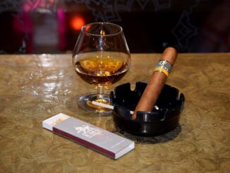 Cigar ad Whisky