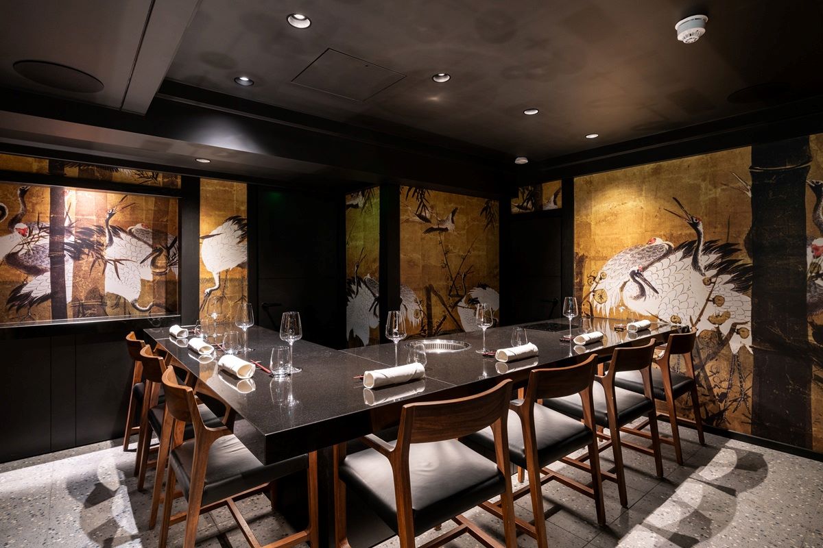 Kanpai Classic table
