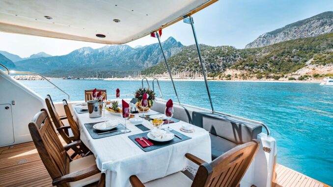 Yacht party