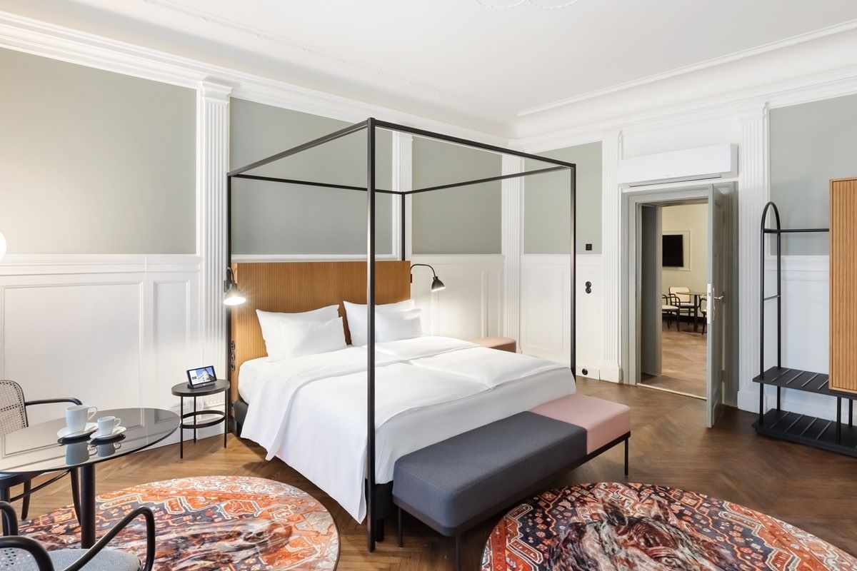 Hotel Astoria Vienna Bedroom
