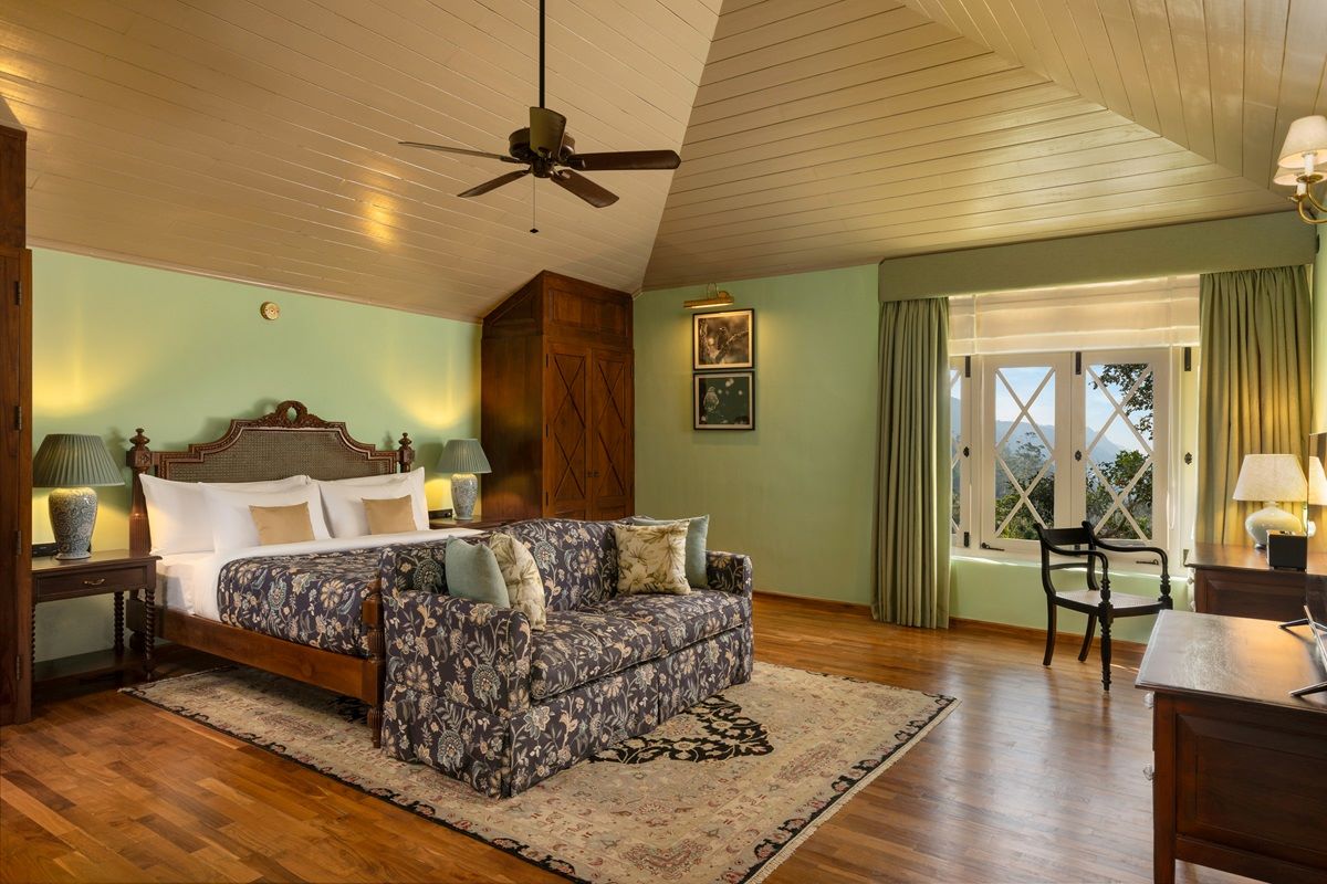 Uga Halloowella Suite