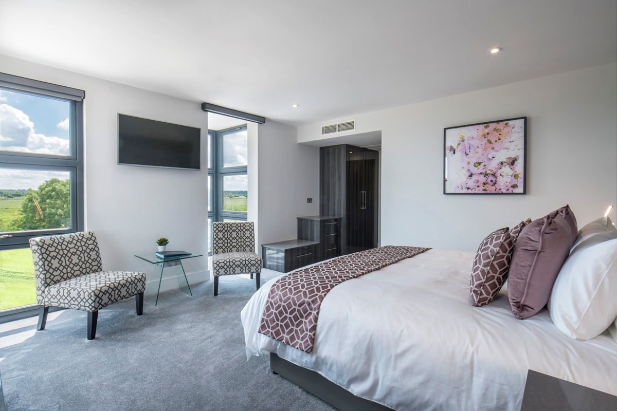 Glass House guestroom