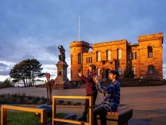 Inverness Castle gardens