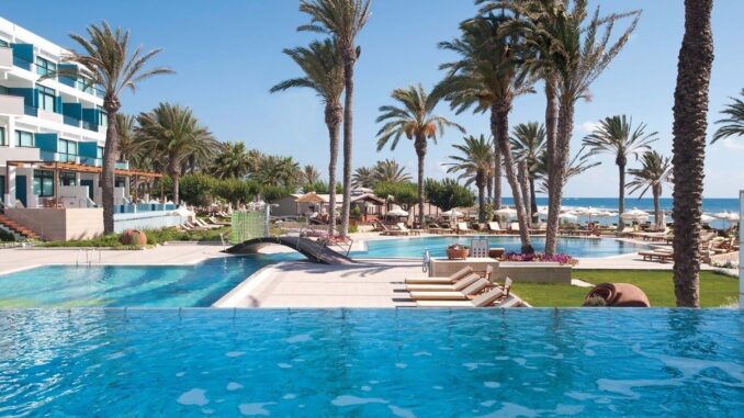 Asimina suite with private pool