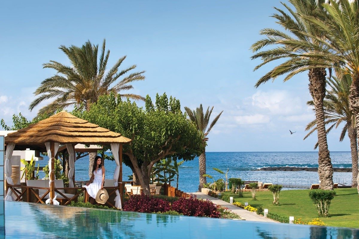 Asimina Suites Private Cabana