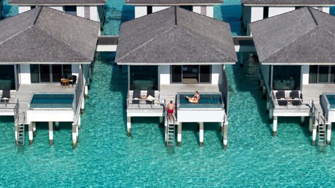 Le Meridien Maldives Family Overwater Villas with pool