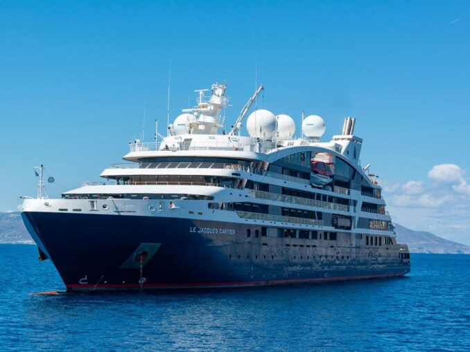 Luxury cruise ship