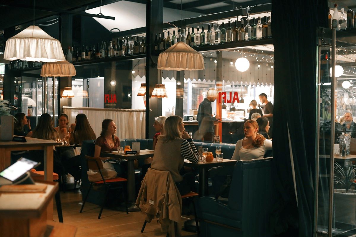 ALFI restaurant interior
